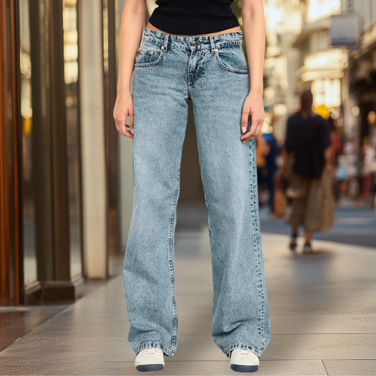 Linda™ • Straight-leg denim pants