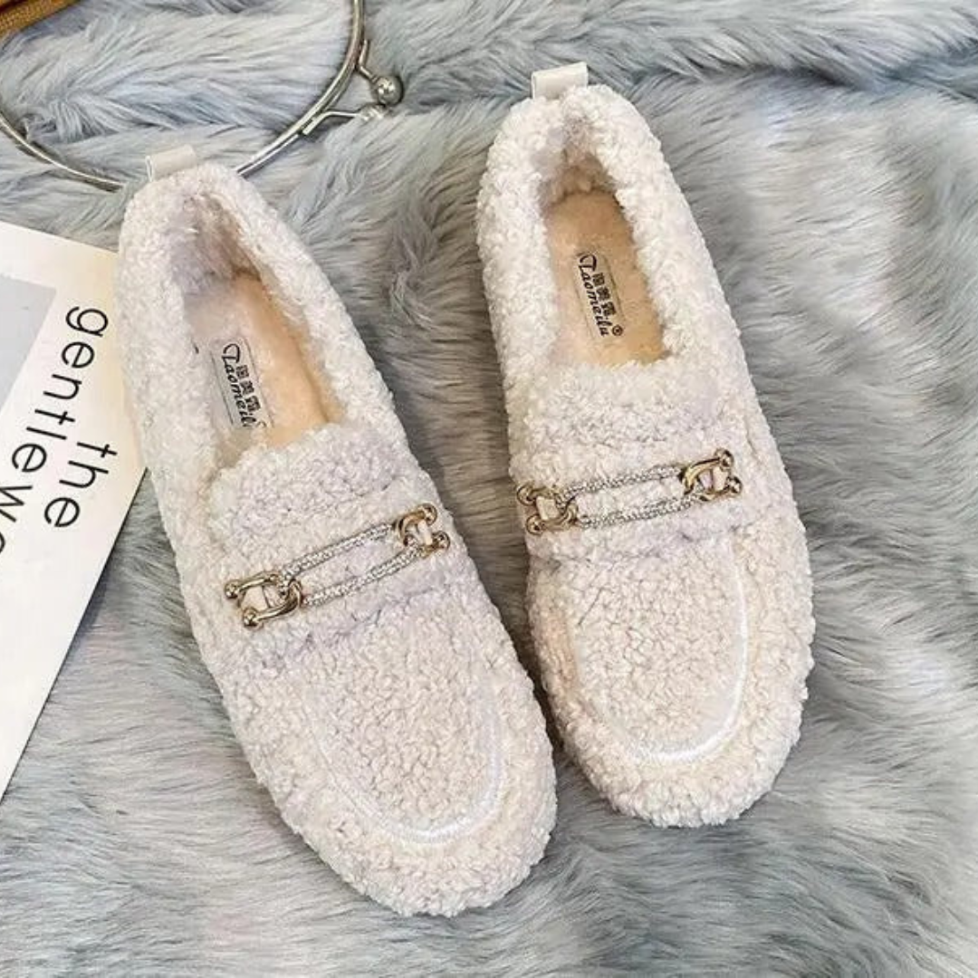 Zoe™ • Trendy Warm Fur Moccasins